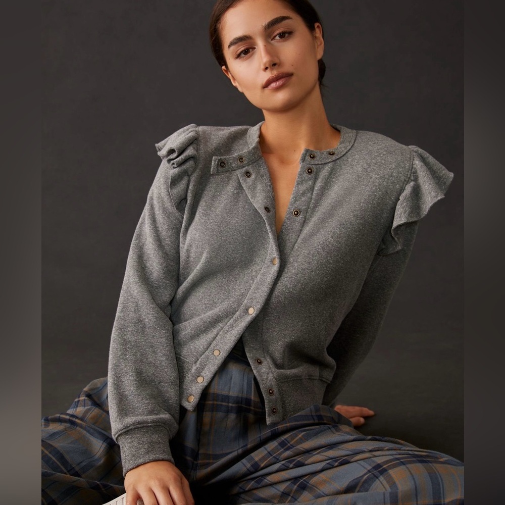 Women's Gray Ruffle-Shoulder Snap Cardigan Sweatshirt